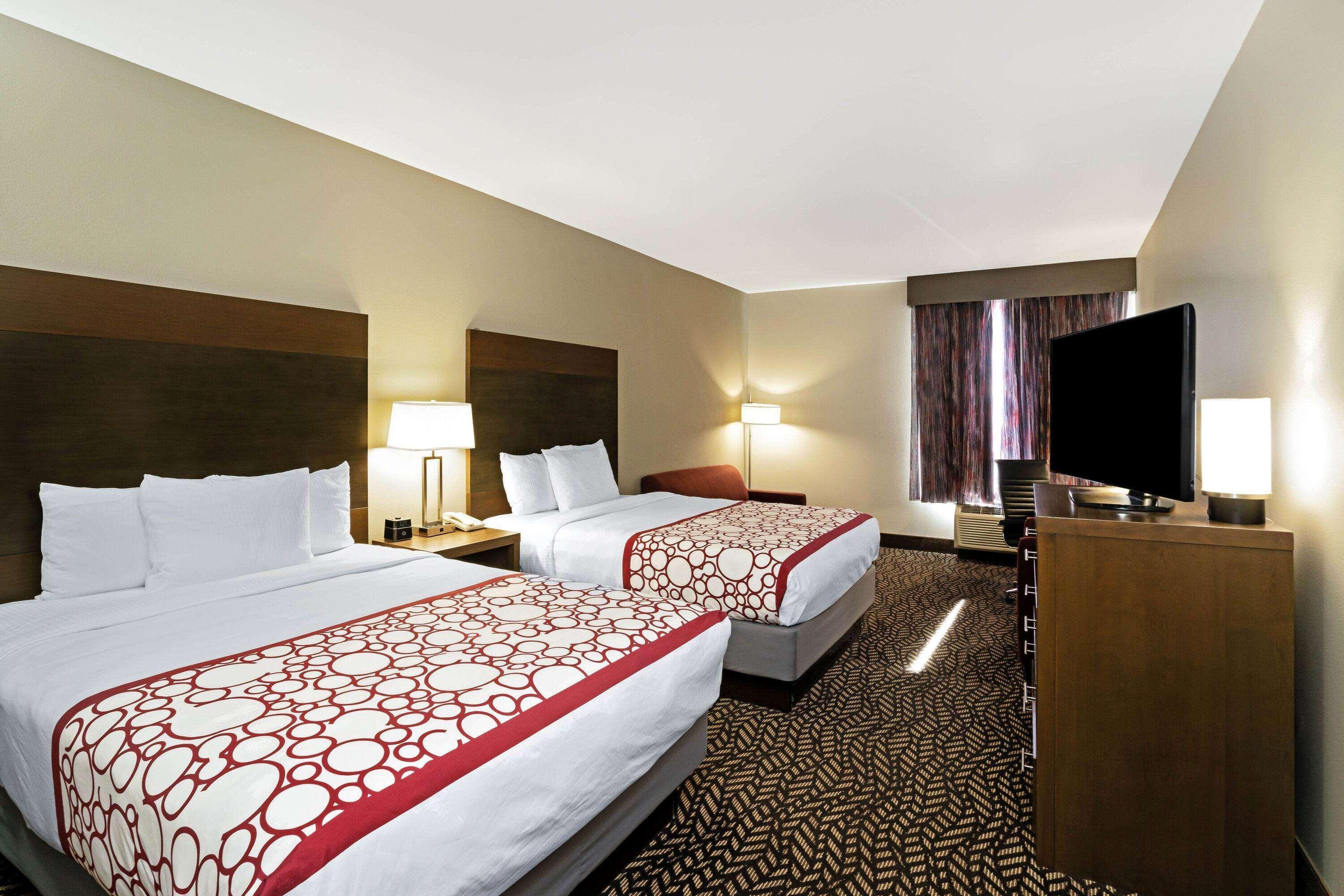 מלון La Quinta By Wyndham Tuscaloosa Mcfarland מראה חיצוני תמונה